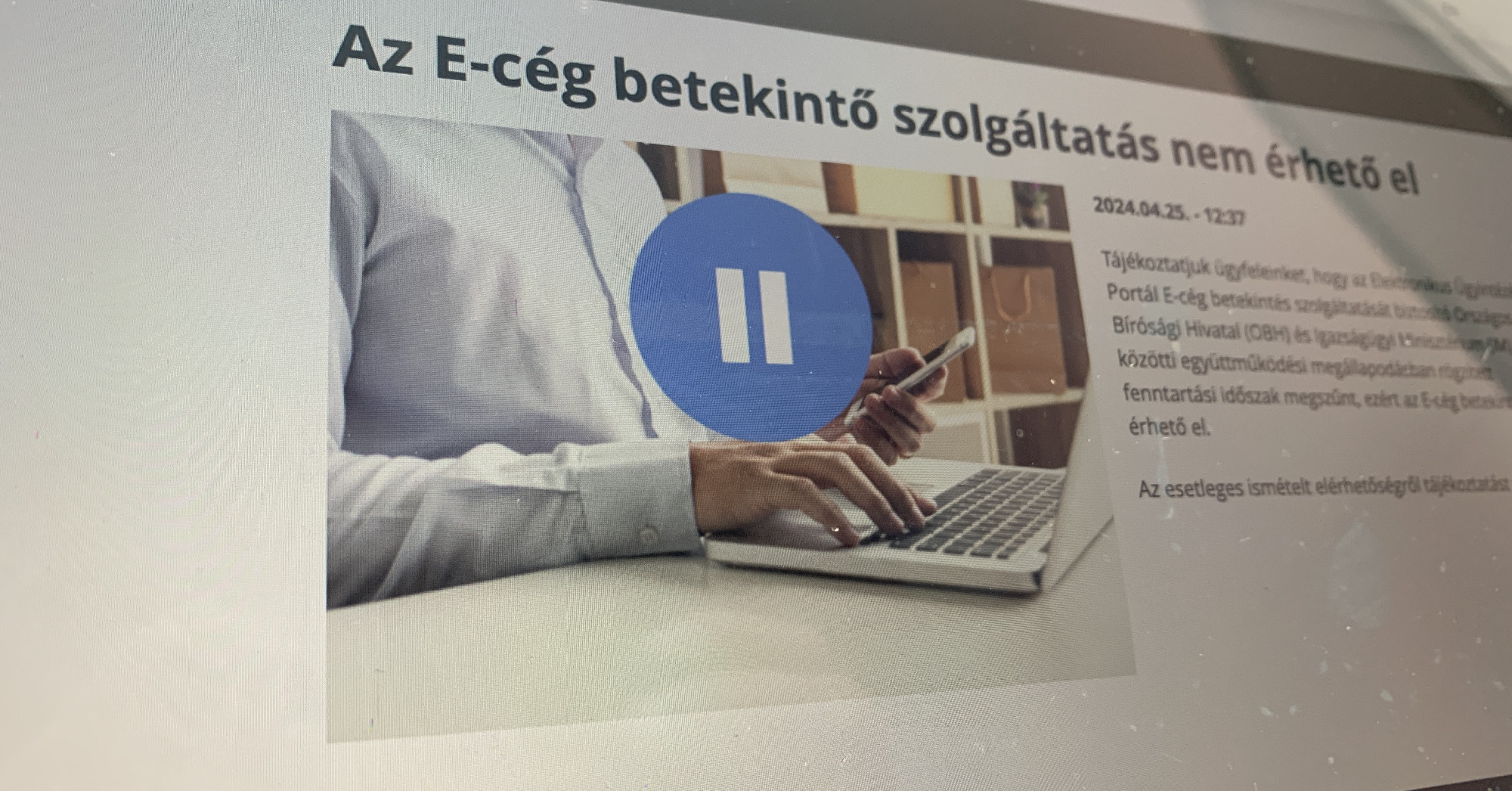 800 millió forint EU-támogatásból fejlesztették, most lelövi az elektronikus cégbetekintőt a kormány