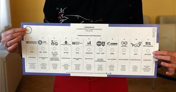Az első nap 7200 levélszavazatot adtak le a külképviseleteken