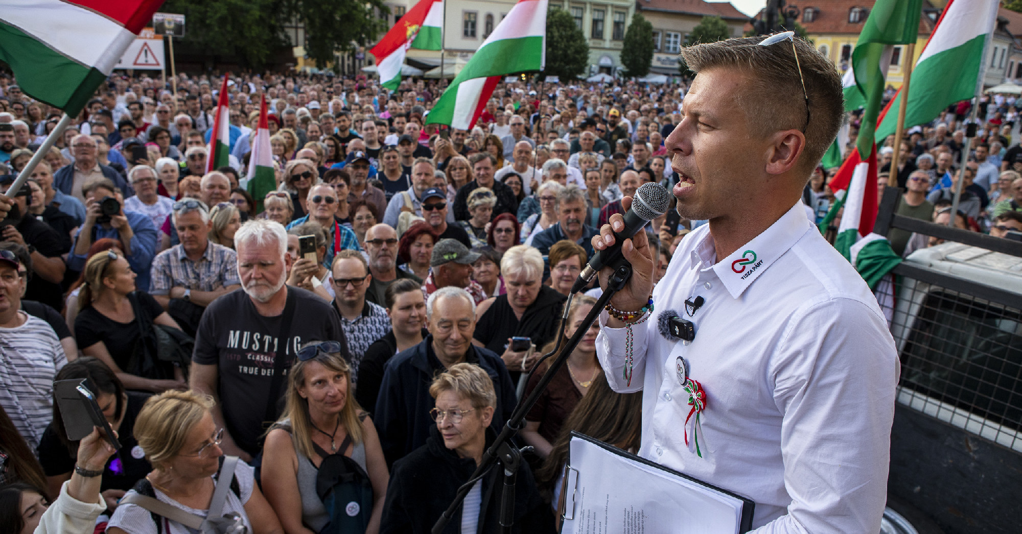 Magyar Péter nyilvánosságra hozná a kormánytagok egészségügyi kezelési adatait