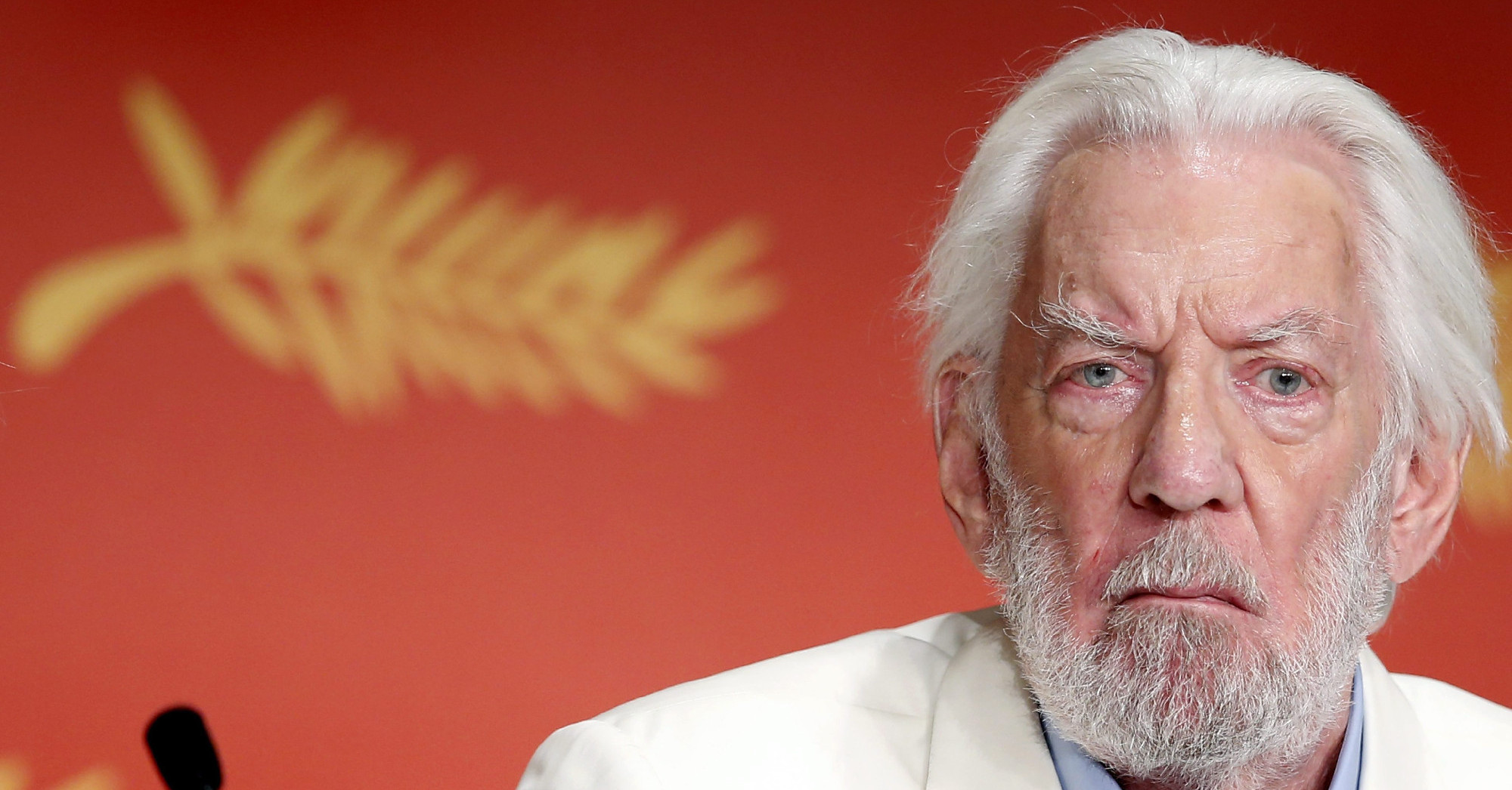 Elhunyt Donald Sutherland