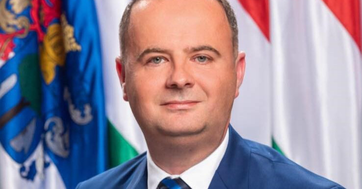 Állatorvosi ló lett a nyíradonyi futópályából