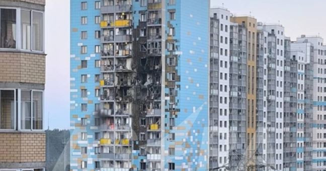 Moszkvát támadták az ukrán drónok, lakóházakat ért a támadás
