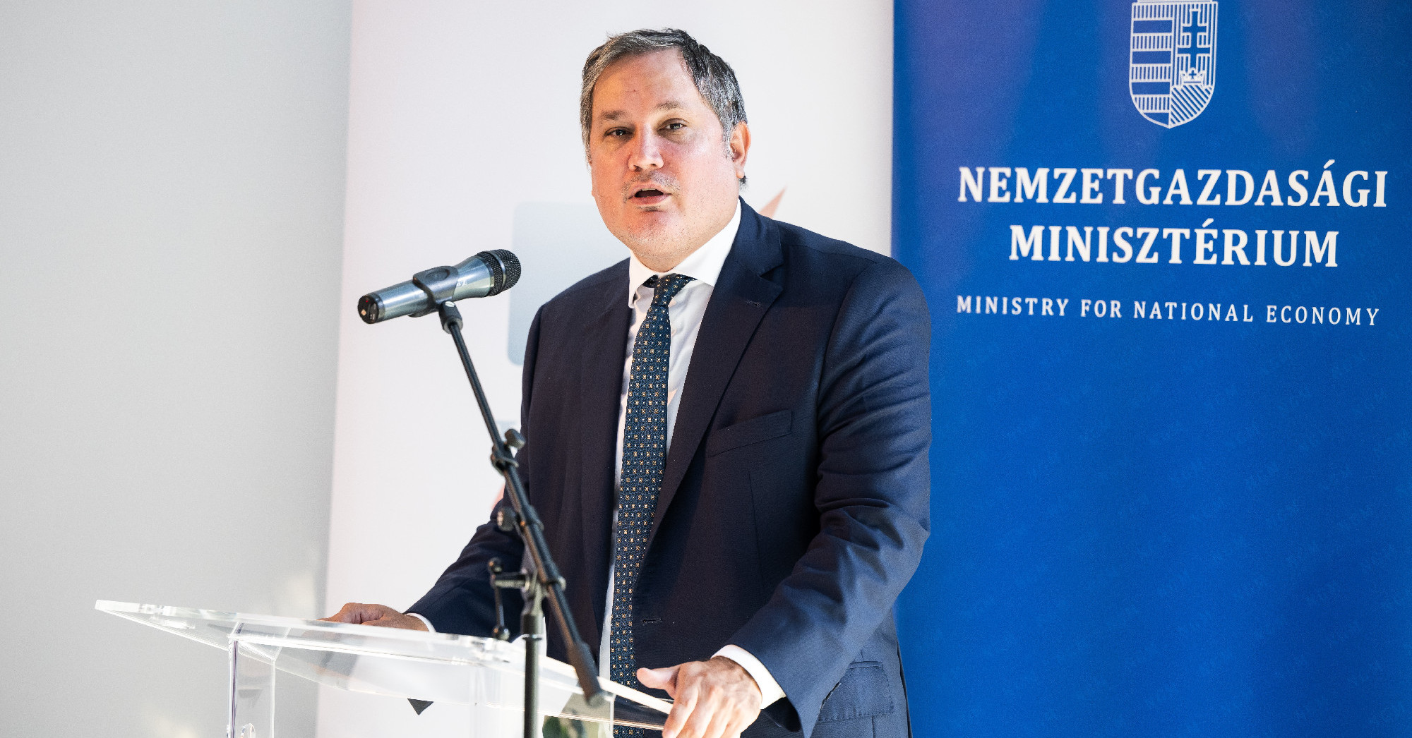 „Nagy Márton nemhogy a mértéket nem találta el, még az előjelet sem”