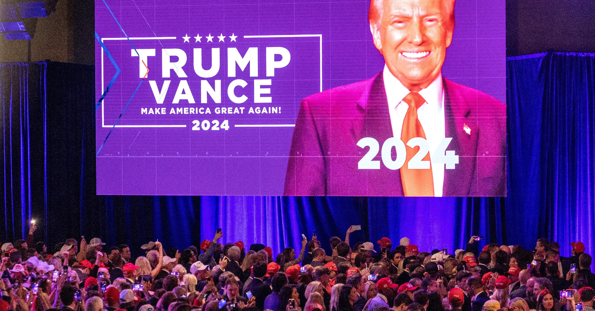 Trump rasszista retorikája ellenére behúzta a latinókat, kérdés, mit kezd velük