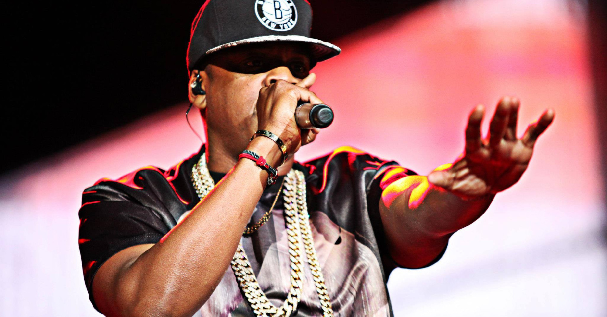Jay-Z neve is előkerült az egész szórakoztatóipart megrengető nemierőszak-botrányban