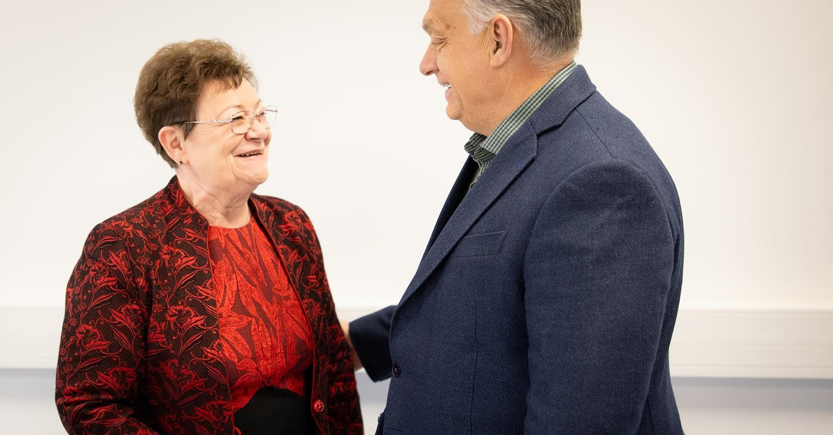 Adminisztrációs rémálom lehet Orbán nyugdíjasoknak tett ígéretéből