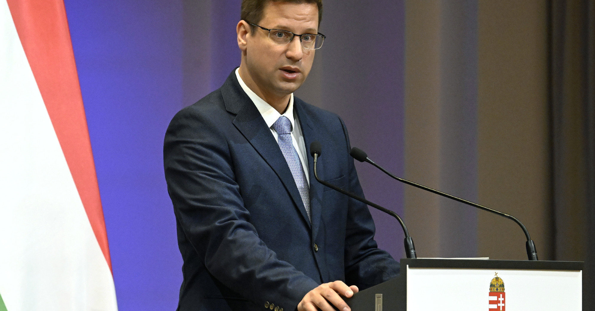 Gulyás Gergely: Magyarország nem köthet külön megállapodást Amerikával a vámokat illetően