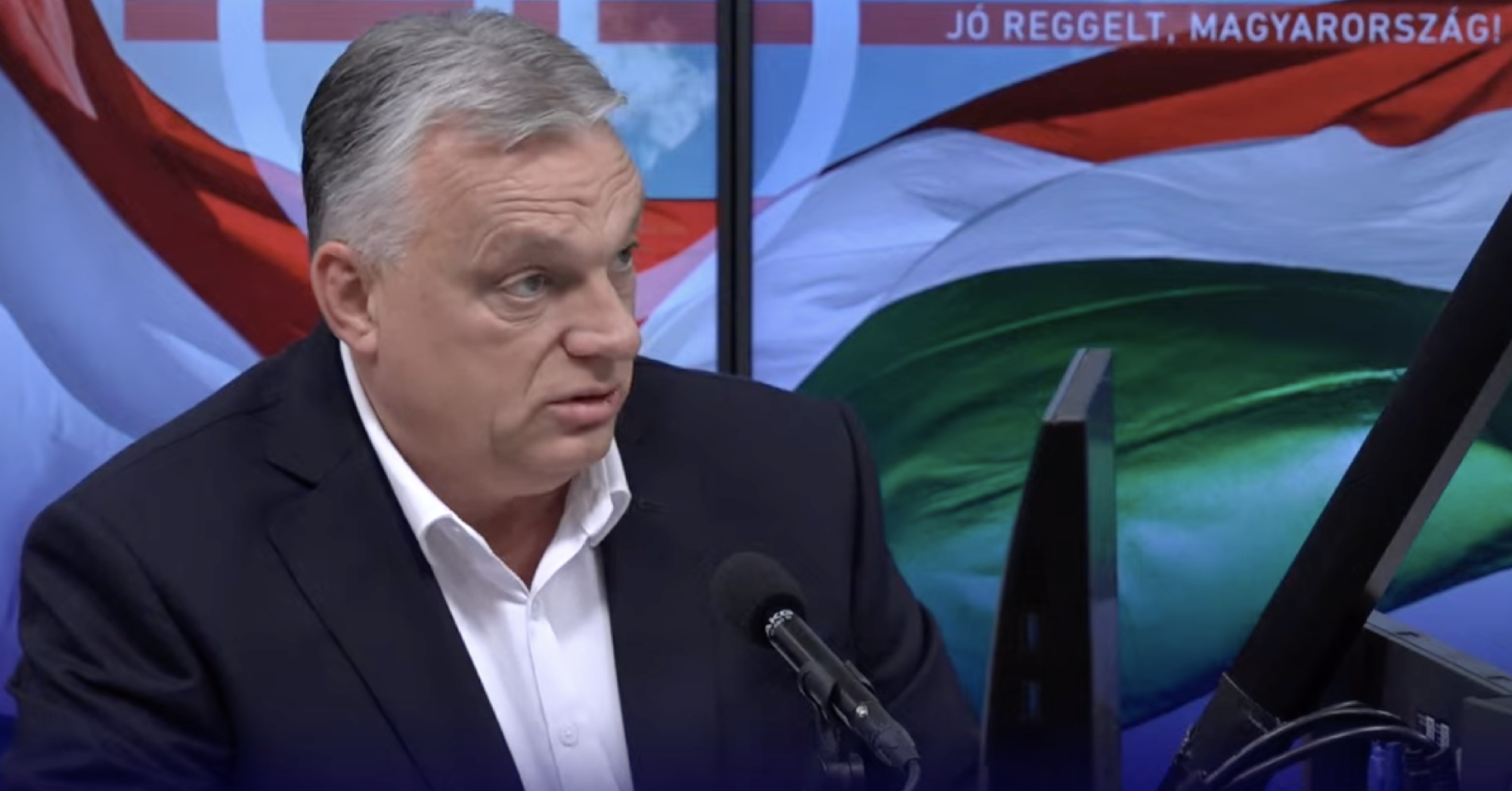 Orbán Viktor szerint „időre és harcra” van szükség „fegyverletétel és behódolás” helyett