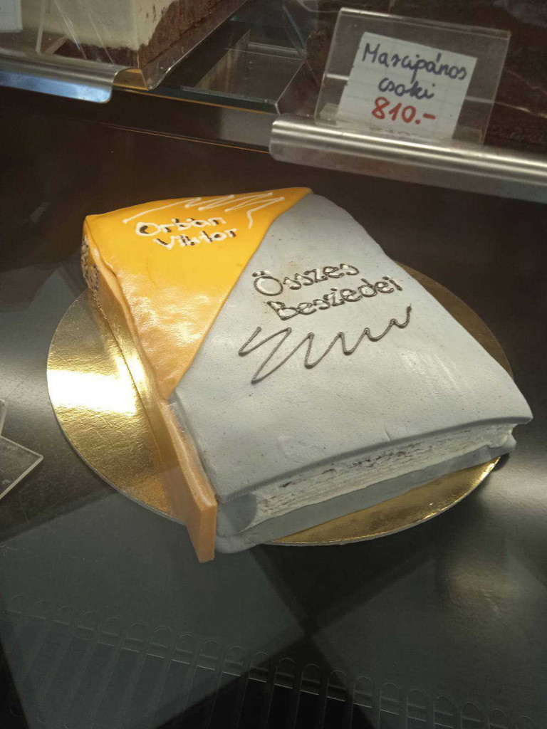 Orbán-pizza után szabadon: itt az Orbán-torta