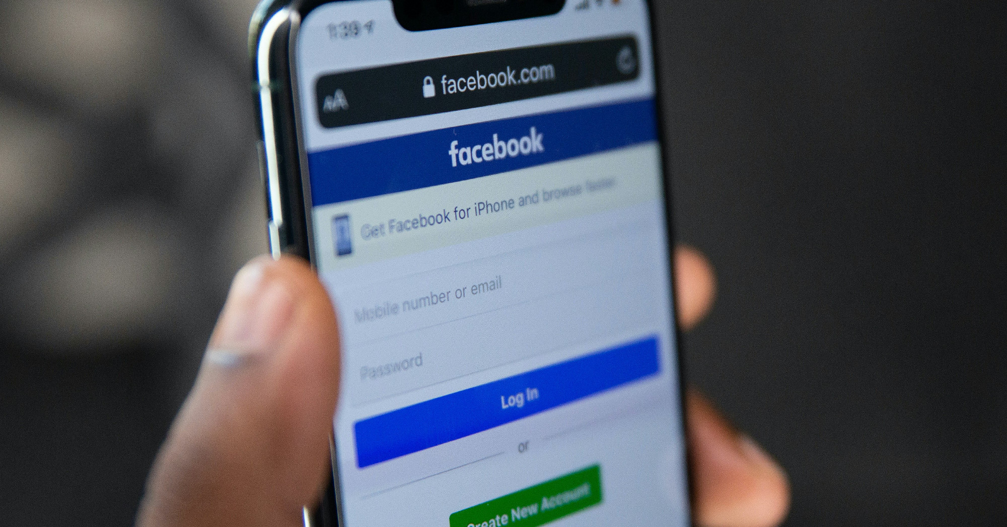 Rekord mennyiségű felhasználói adatot kért ki a magyar állam a Facebooktól