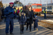 Csaknem 13 ezer ukrán menekült érkezett Magyarországra csütörtökön