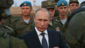 Putyin a hadsereggel „az orosz népet akarja egyesíteni”